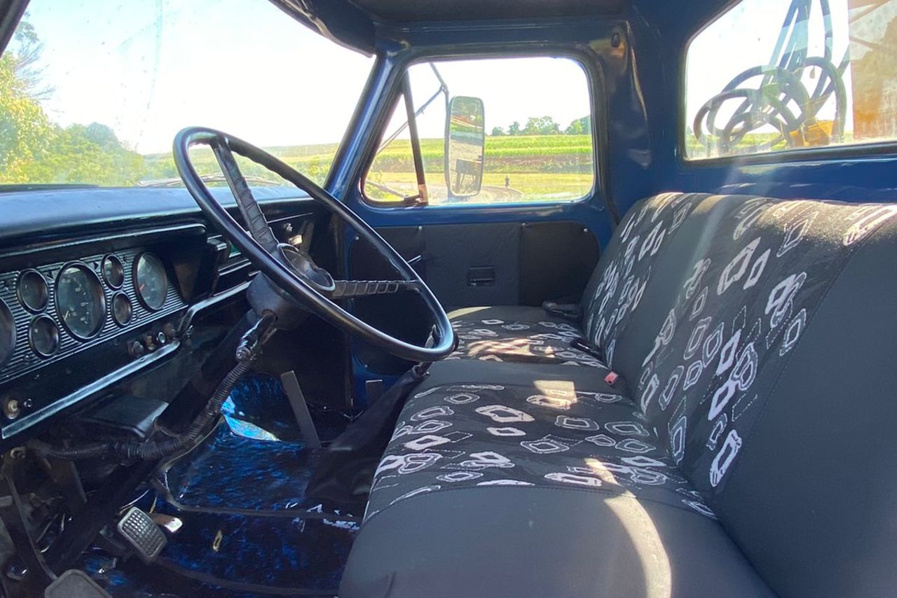 Ford F7000 - 80/80 5