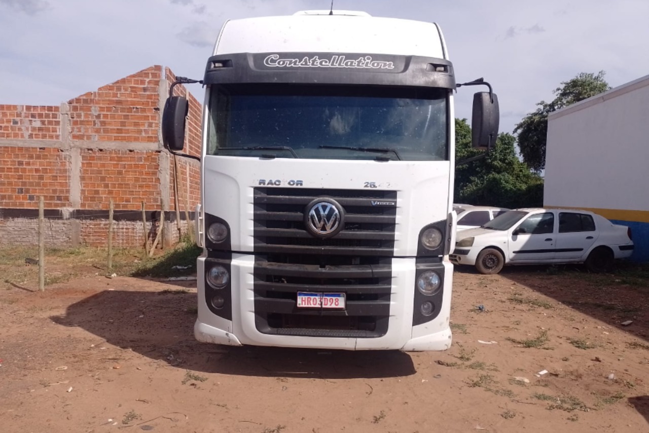 Volkswagen VW 25420 Constellation 6x2 - 15/15 4