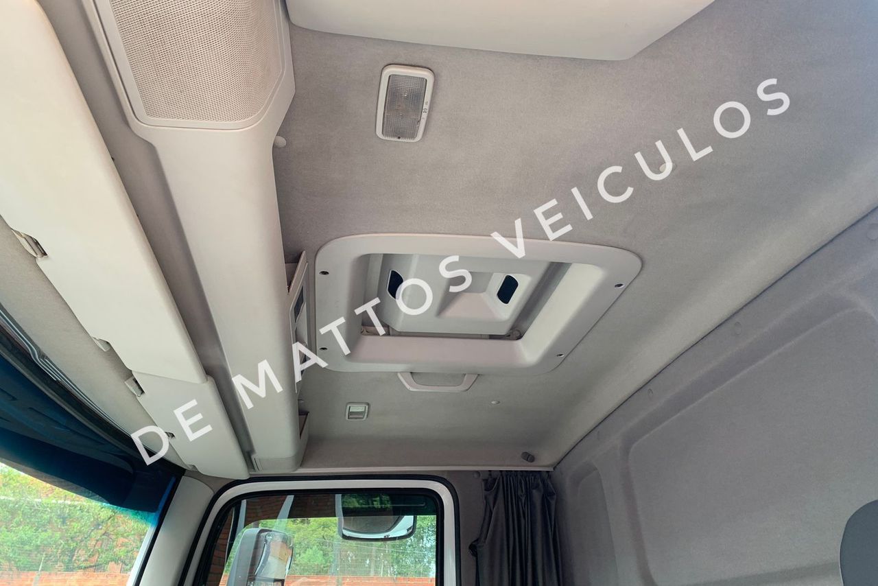 Volkswagen 24-280 E Constellation 6x2 - 15/15 8