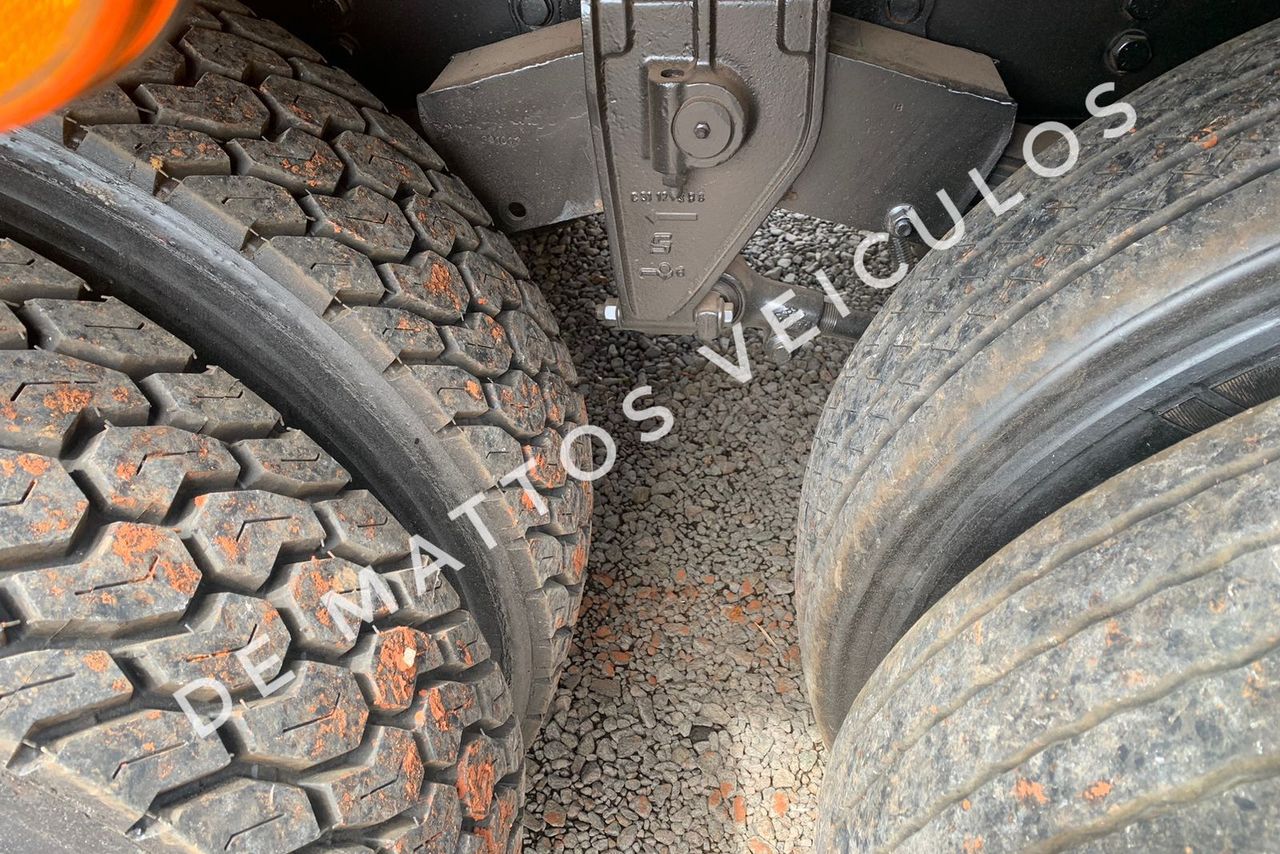 Volkswagen 24-280 E Constellation 6x2 - 15/15 9