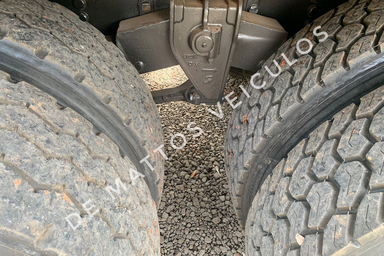 Volkswagen 24-280 E Constellation 6x2 - 15/15 17