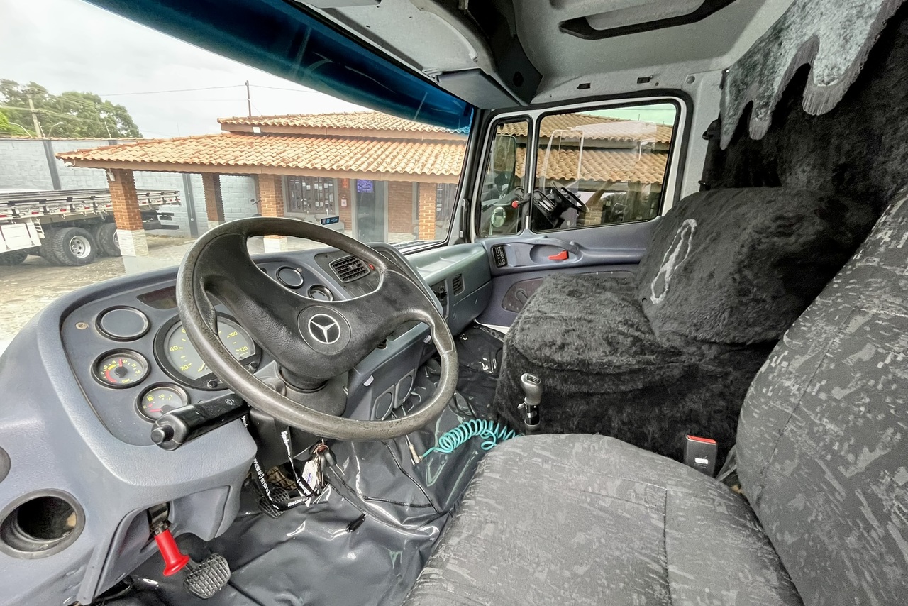 Mercedes Benz MB 1620 - 09/09 11