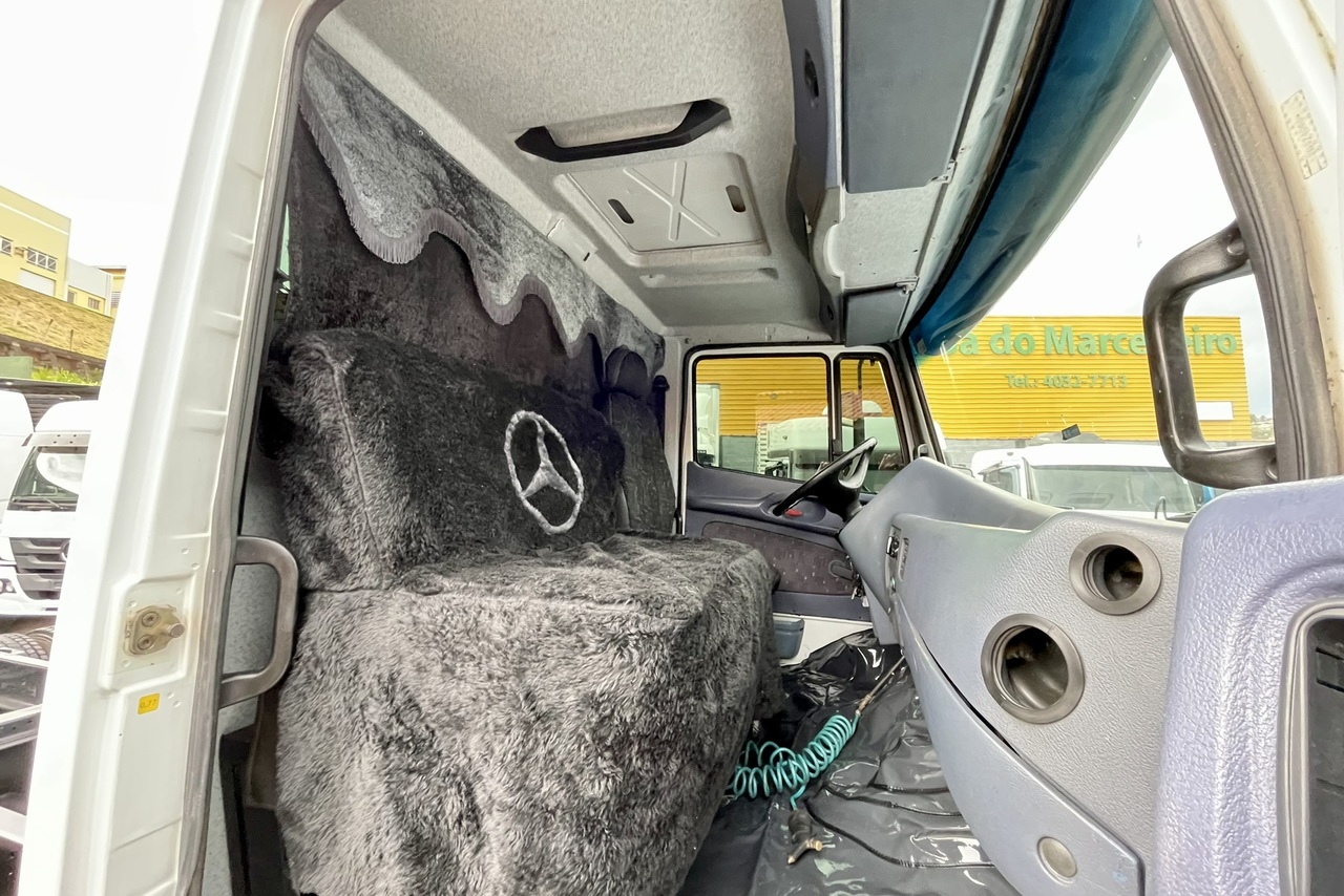 Mercedes Benz MB 1620 - 09/09 12