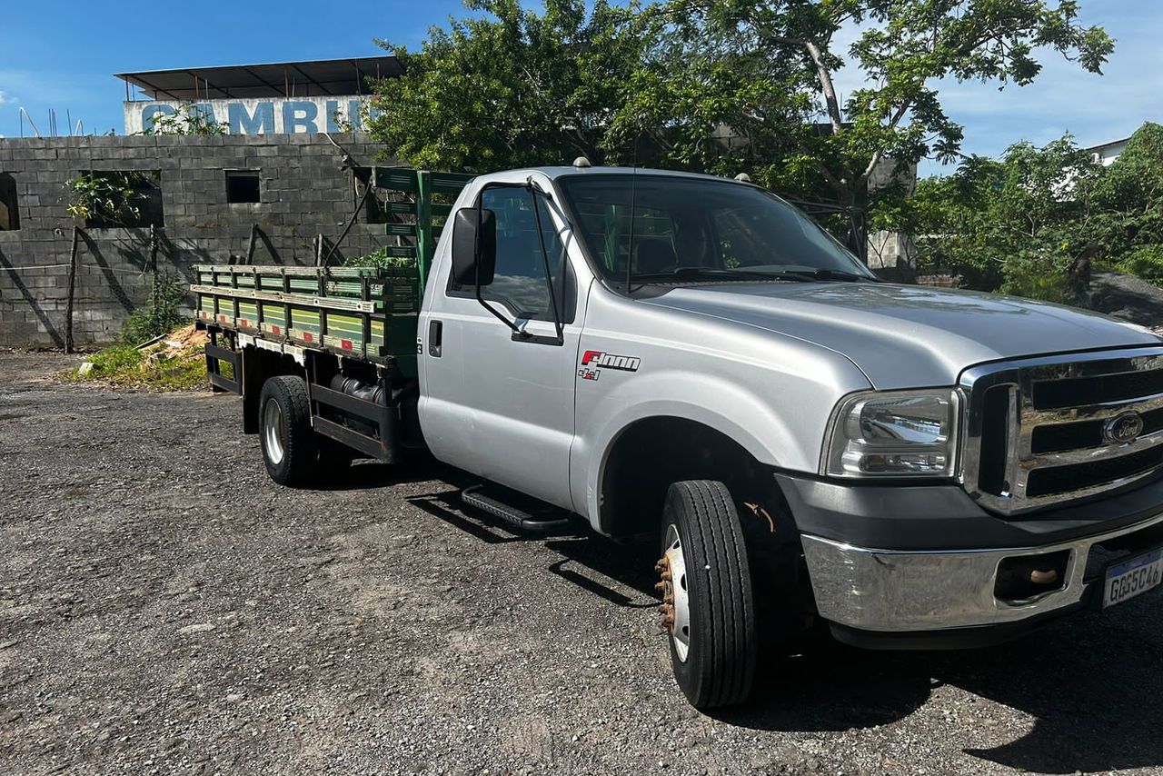 Ford F4000 - 20/17 24
