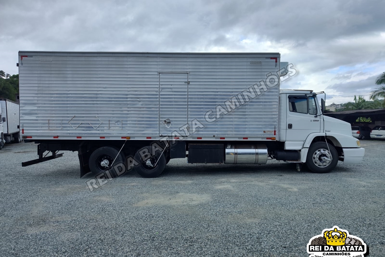 Mercedes Benz MB 1620 - 03/03 9