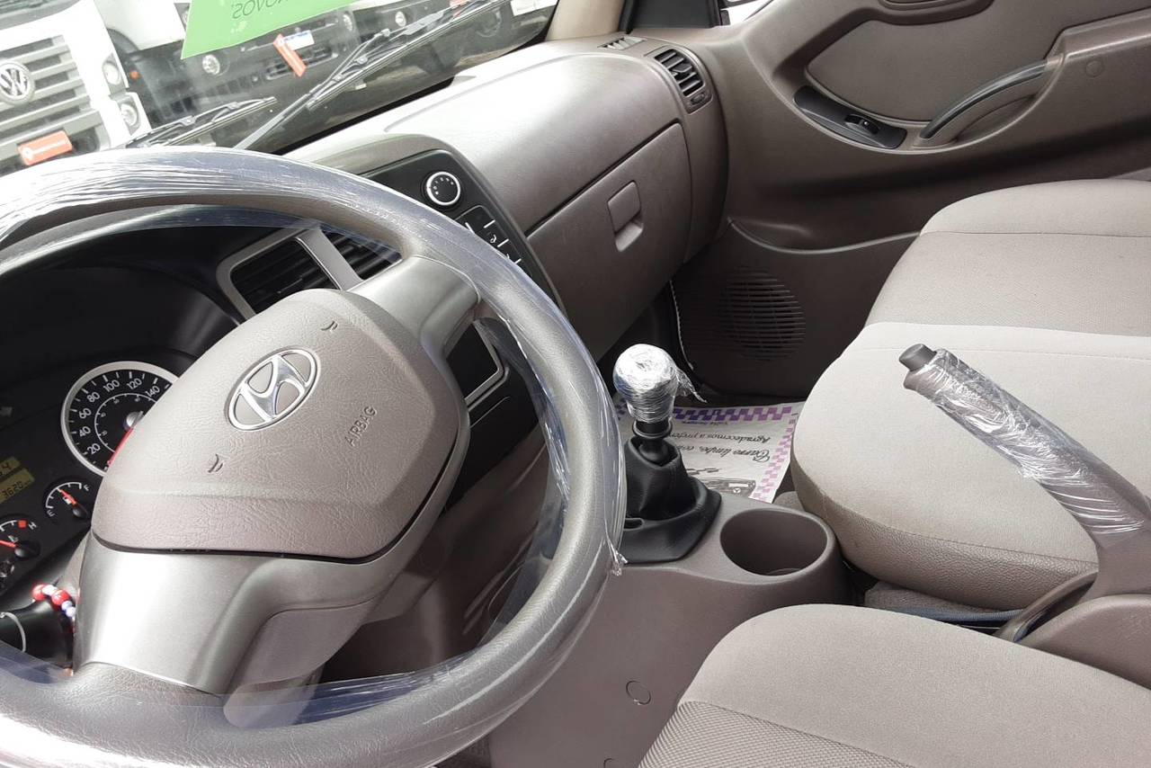 Hyundai HR - 21/22 11
