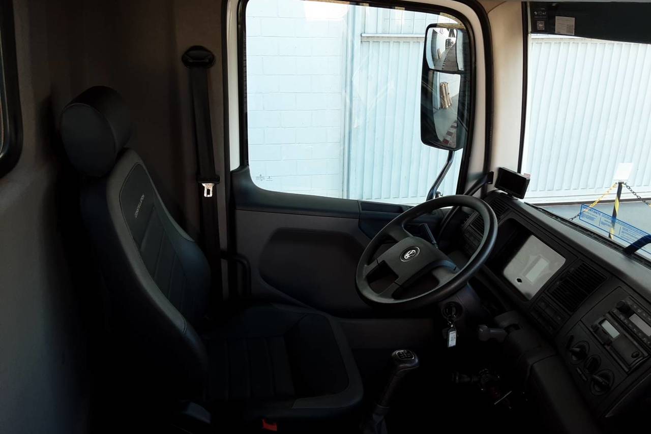 Volkswagen 26-280 Constellation 6x4 - 22/23 5