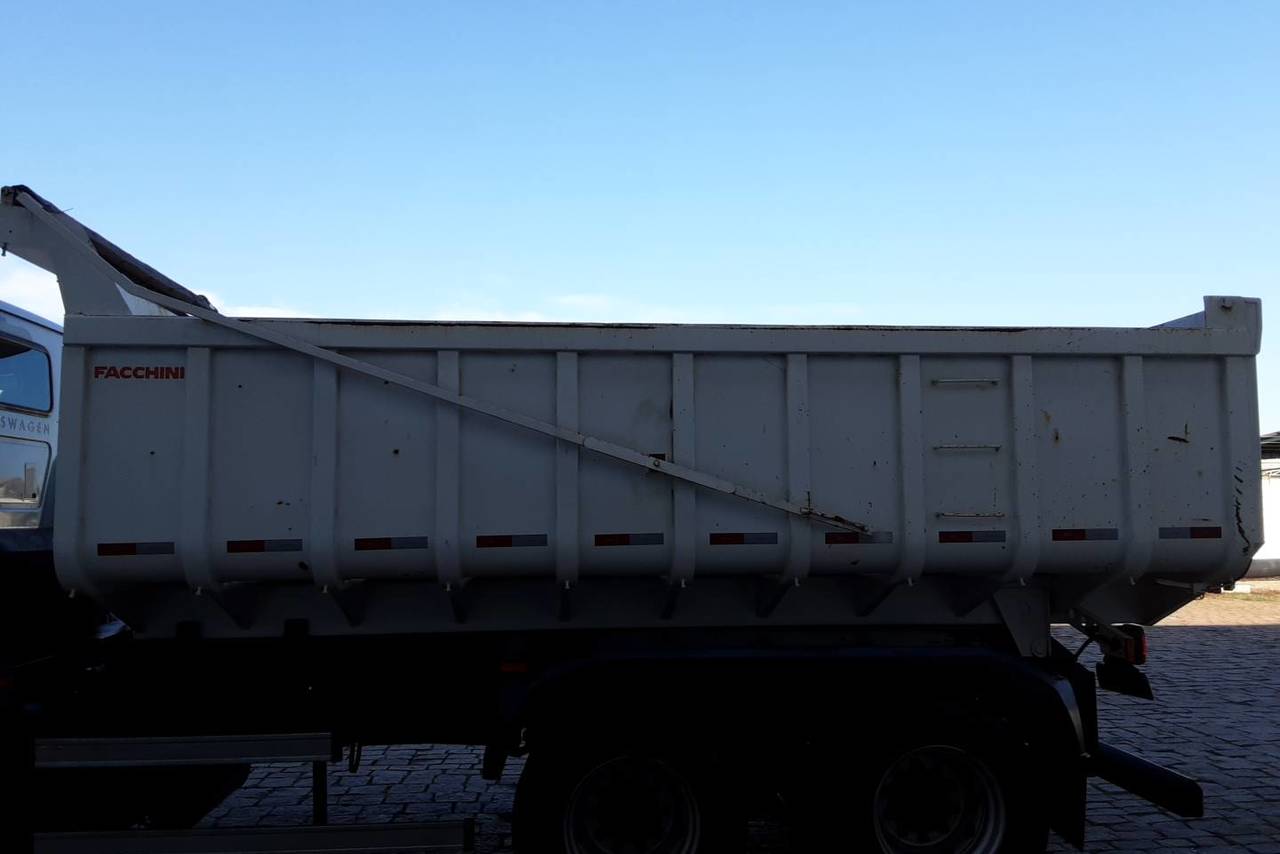 Volkswagen 26-280 Constellation 6x4 - 22/23 14