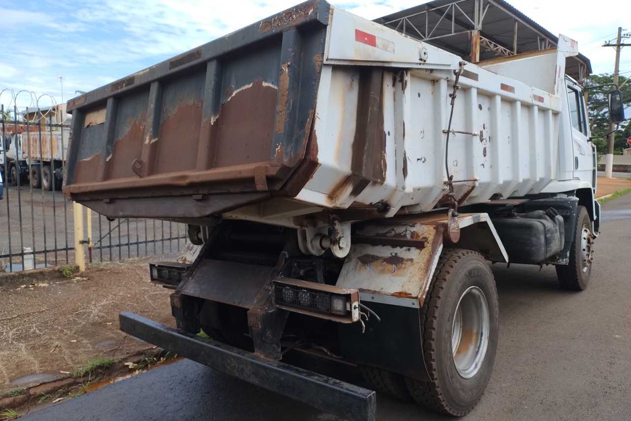 Mercedes Benz MB 1720 - 03/03 7