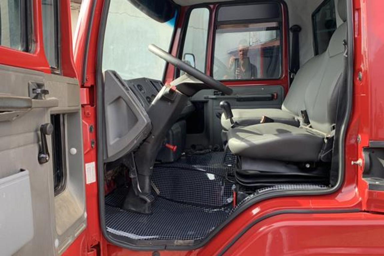 Ford Cargo815 - 04/04 13