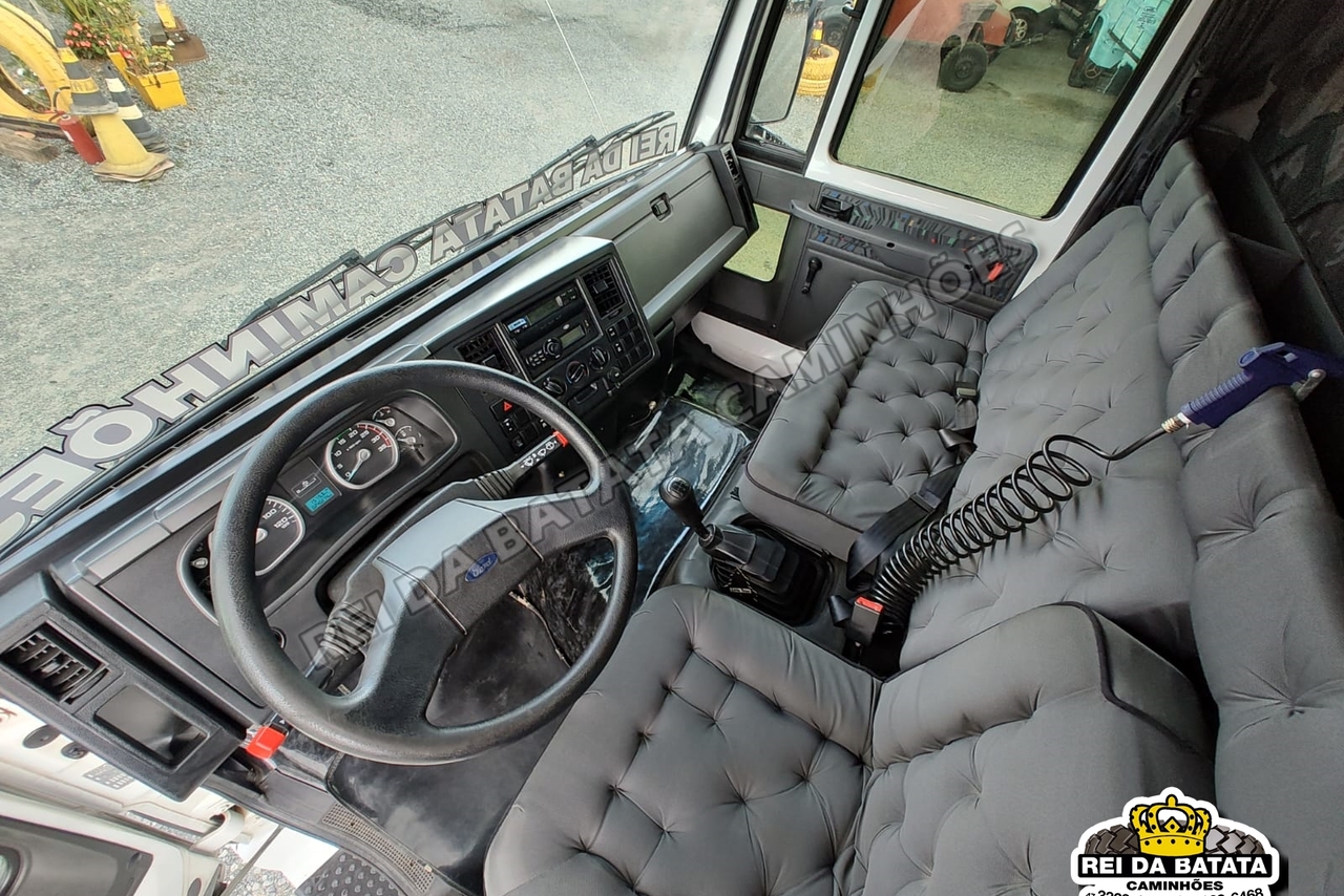 Ford Cargo816 - 13/13 9