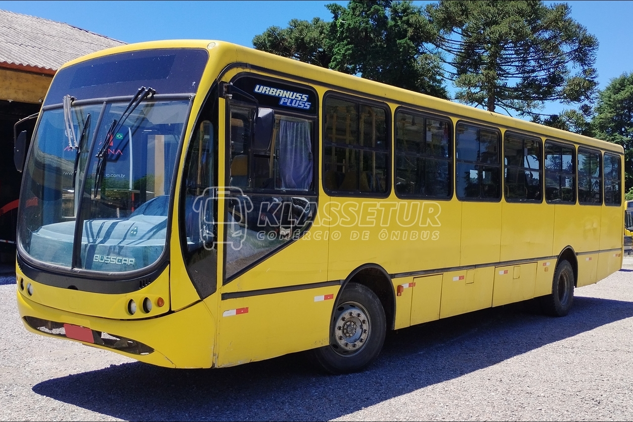 Mercedes Benz Urbano - 04/04 3