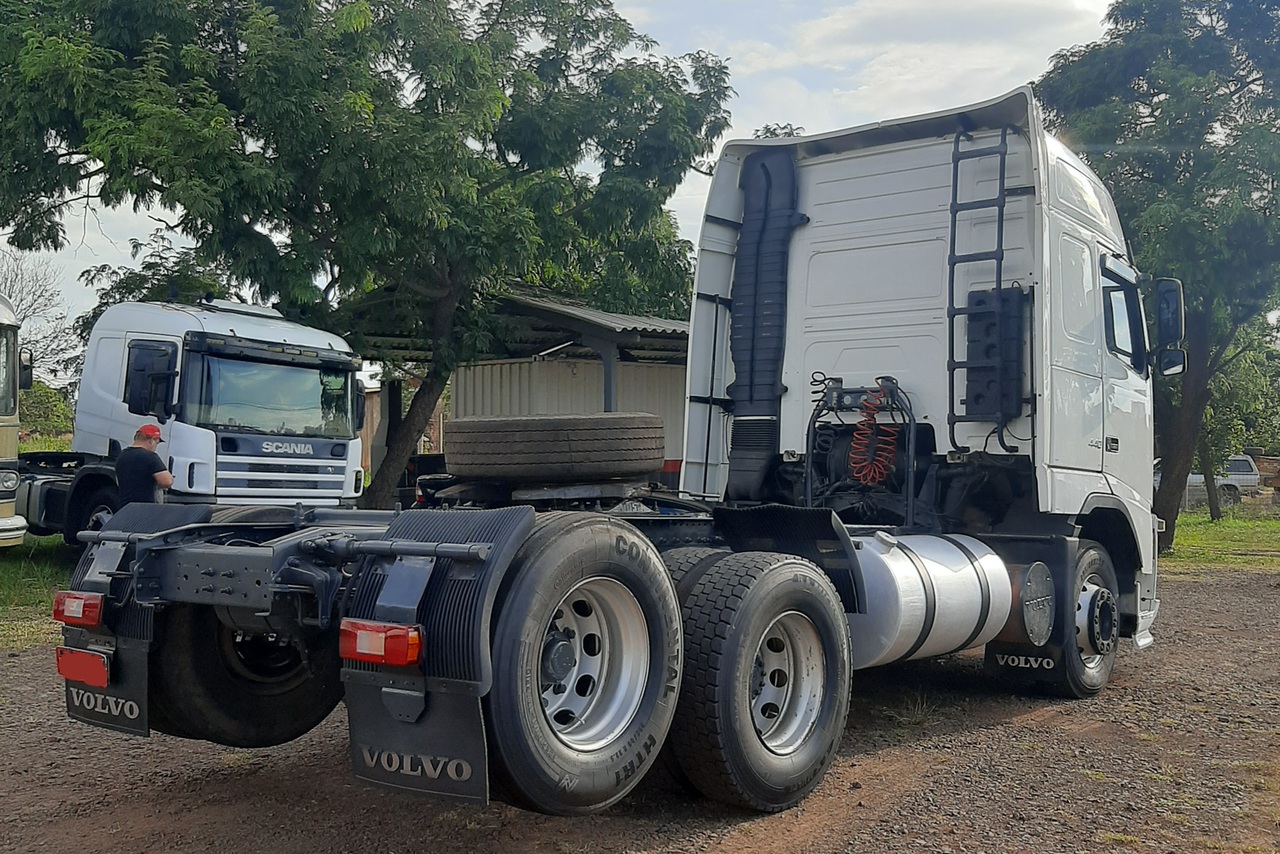 Volvo FH 440 - 10/11 5