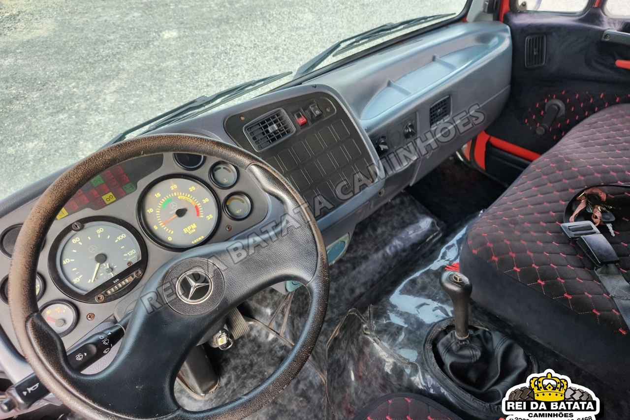 Mercedes Benz MB 712 - 99/99 10