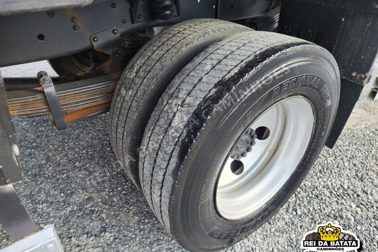Mercedes Benz MB 712 - 99/99 16