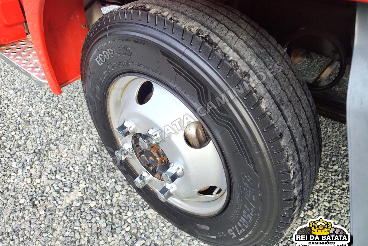 Mercedes Benz MB 712 - 99/99 17