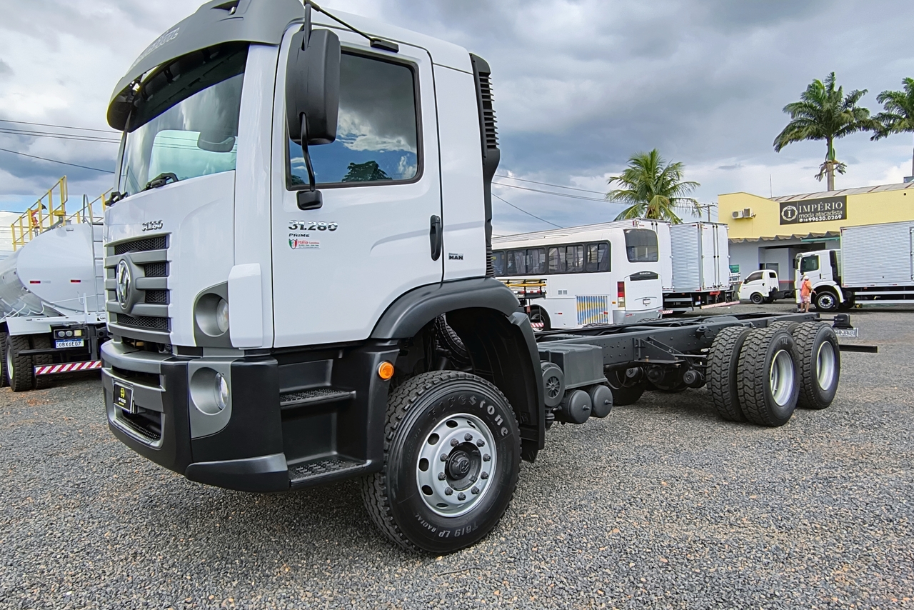 Volkswagen 31-280 E Constel. 6x4 - 18/19 5