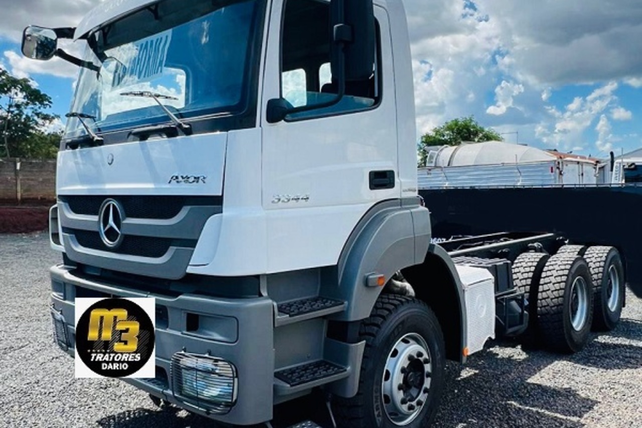 Mercedes Benz MB3344 Plataforma - 16/16 2