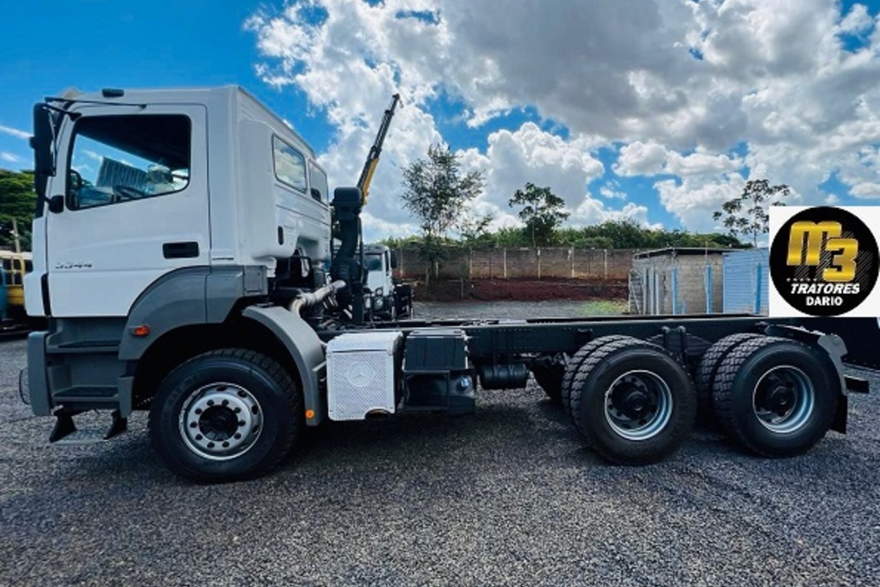 Mercedes Benz MB3344 Plataforma - 16/16 7