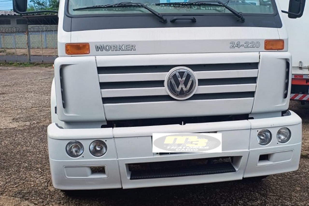 Volkswagen 24 220 - 07/07 5