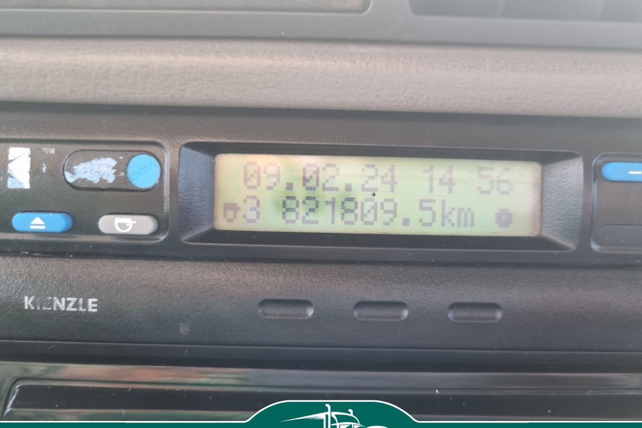 Volkswagen 15-180 E Constellation - 02/02 11