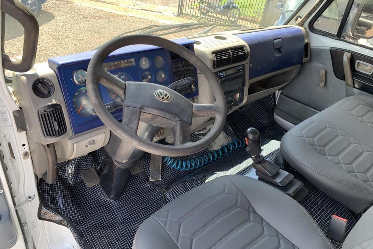 Volkswagen 13-180 - 10/11 8