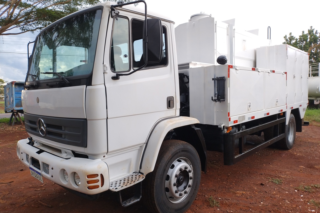 Mercedes Benz MB 1718 - 11/12 2
