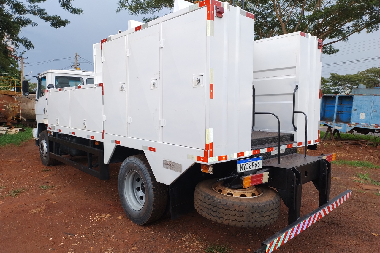 Mercedes Benz MB 1718 - 11/12 7