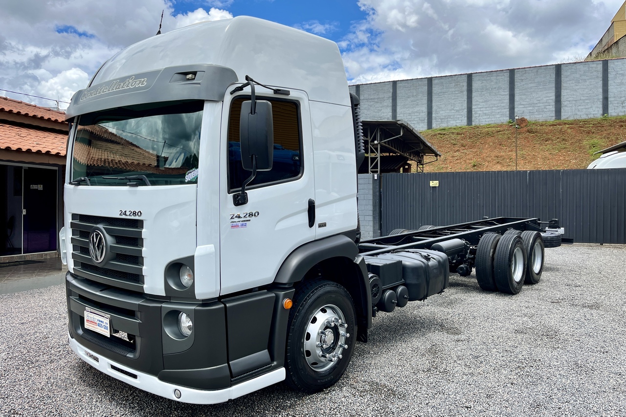 Volkswagen 24-280 E Constellation 6x2 - 16/16 3