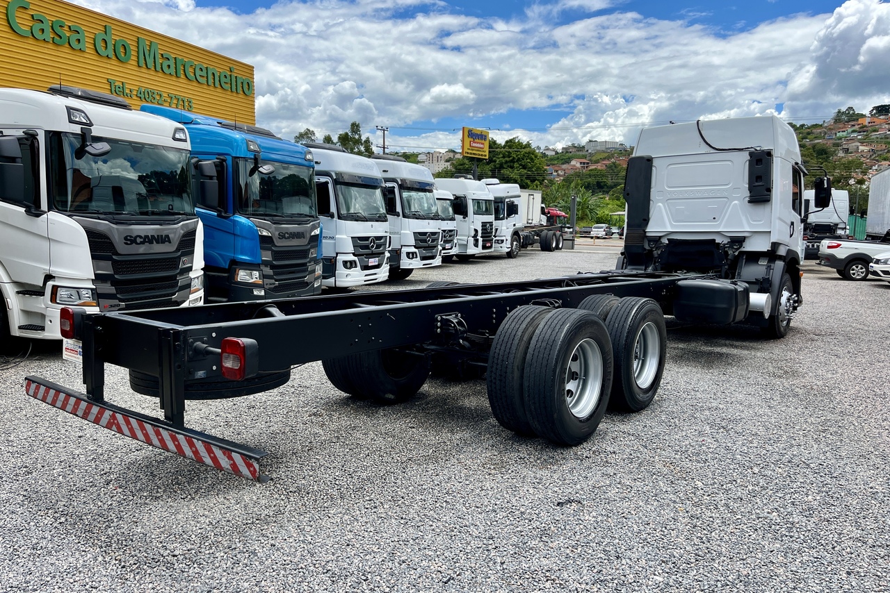 Volkswagen 24-280 E Constellation 6x2 - 16/16 6