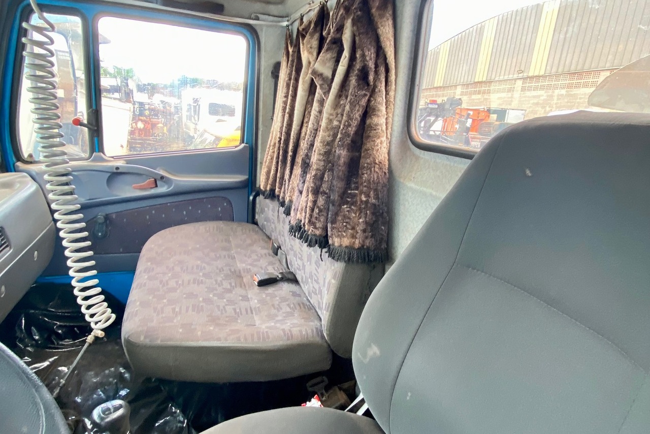 Mercedes Benz MB 1620 - 05/05 5