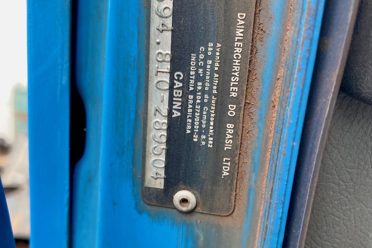 Mercedes Benz MB 1620 - 05/05 6