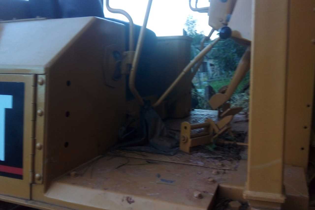Caterpillar D5E - 95/95 3