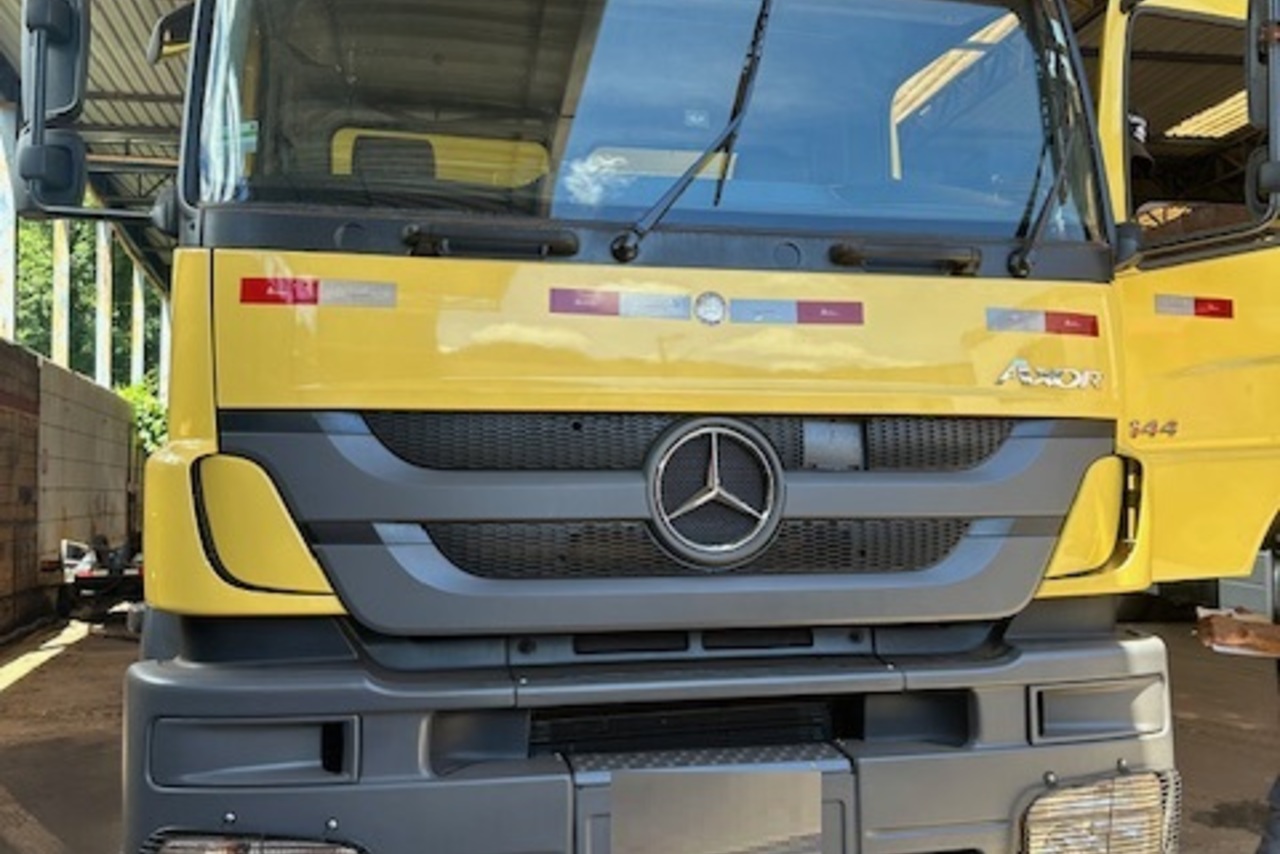 Mercedes Benz Axor 4144 - 14/14 3