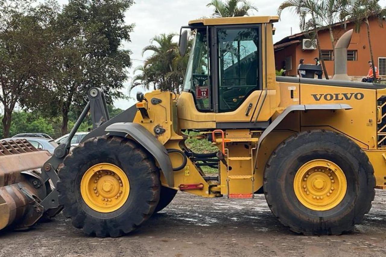 Volvo L120F - 21/21 2