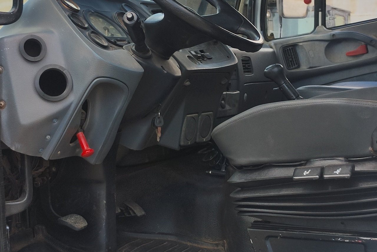 Mercedes Benz Atego 2423 - 07/07 7