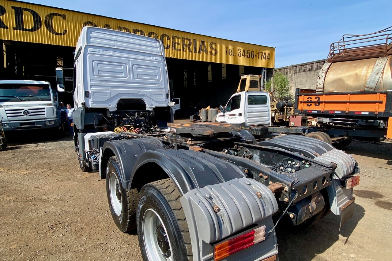 Mercedes Benz Axor 3344 - 17/18 8