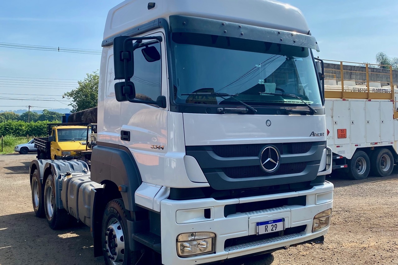 Mercedes Benz Axor 3344 - 17/18 1