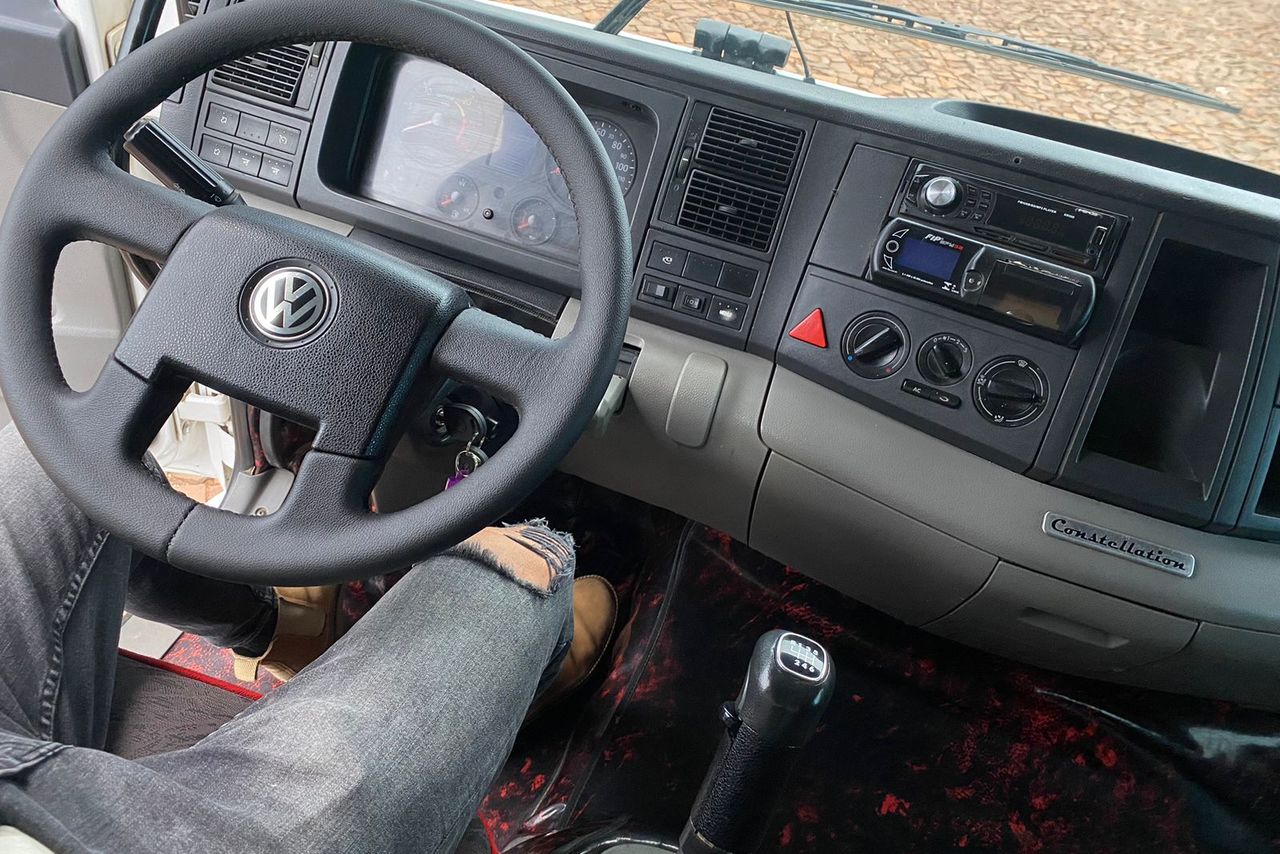 Volkswagen 24-250 E Constellation 3-Eixos - 11/11 18