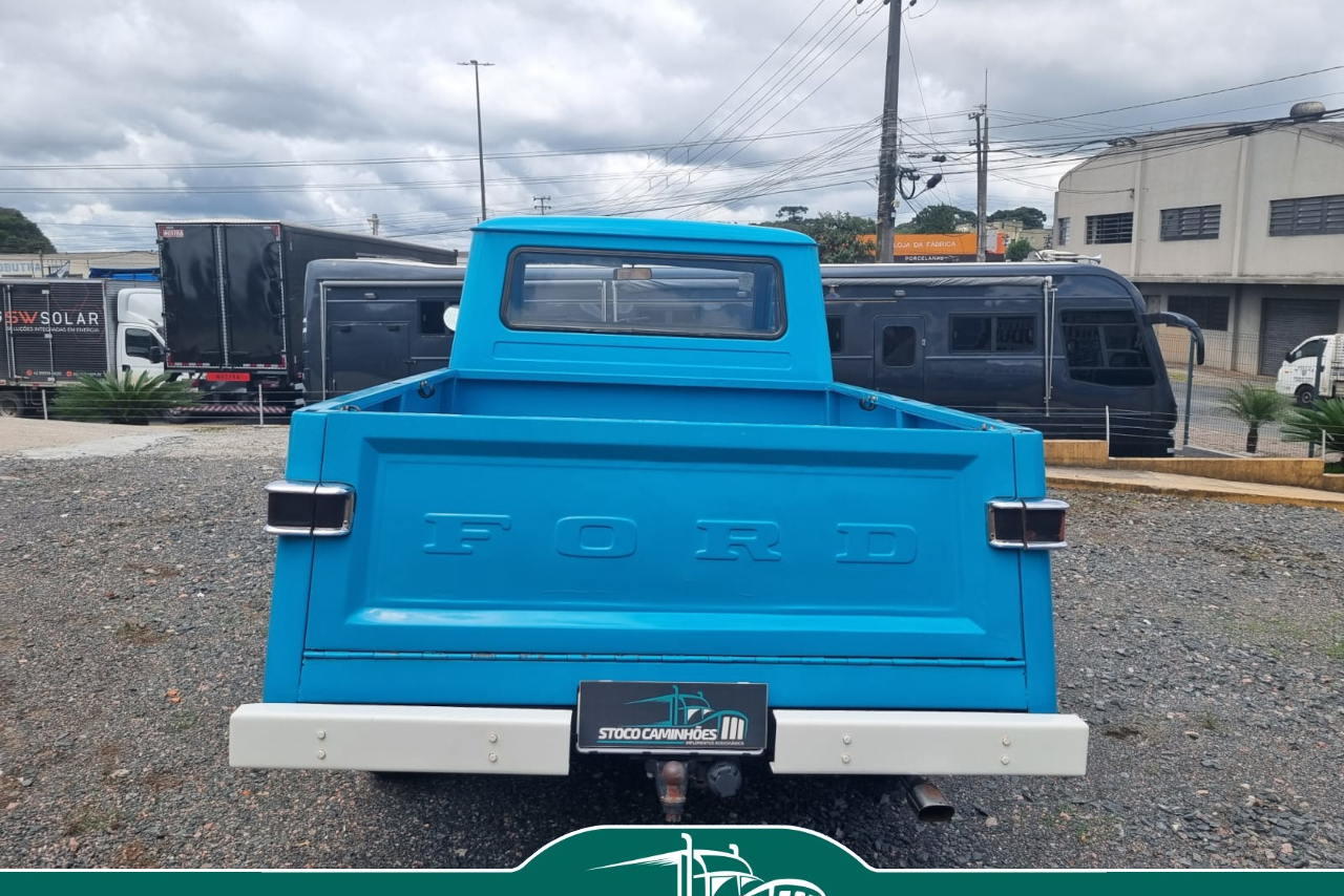 Ford F75 - 74/74 7