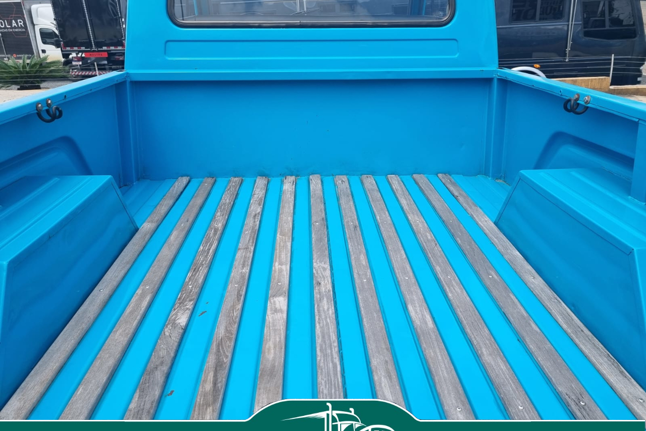 Ford F75 - 74/74 10