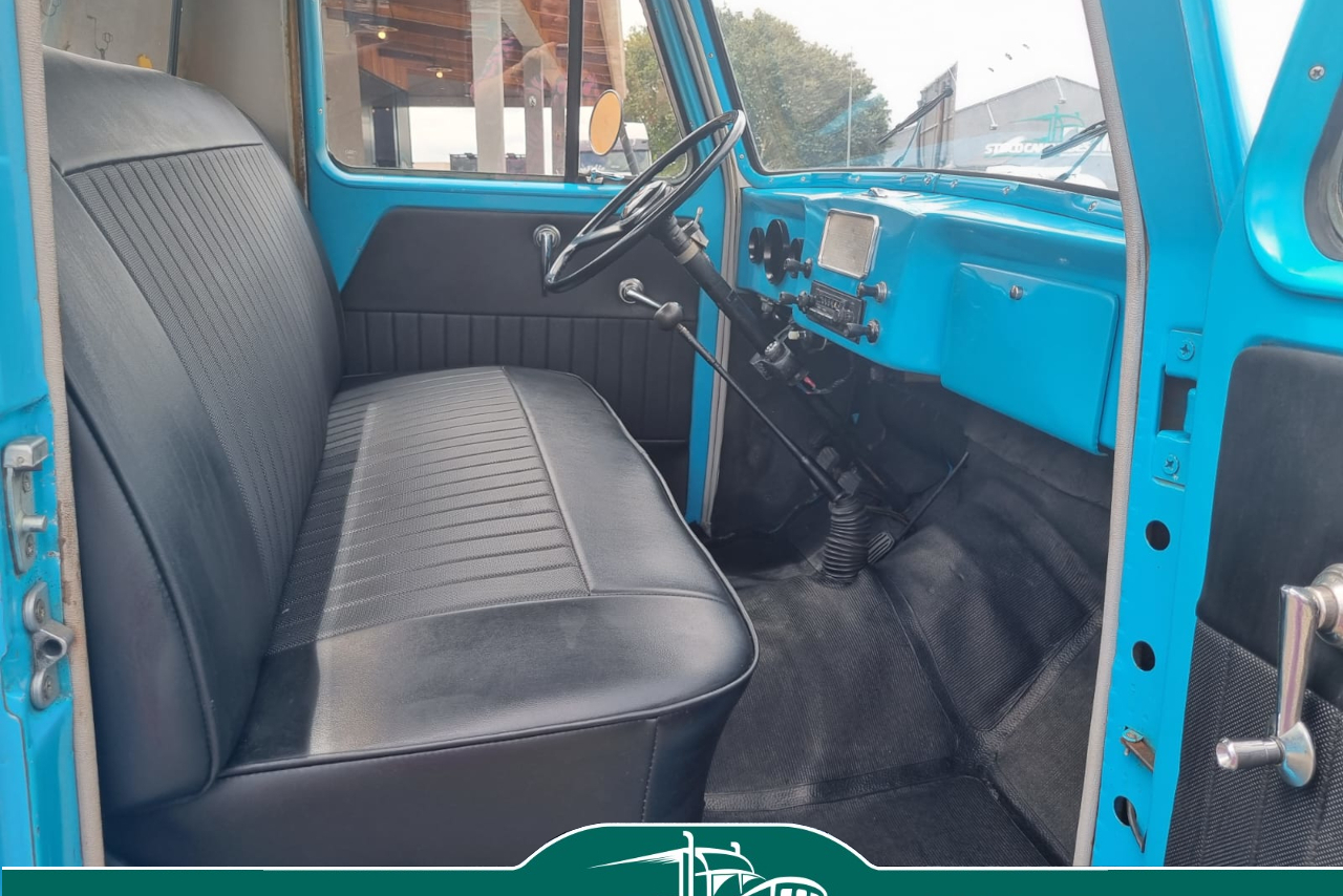 Ford F75 - 74/74 11