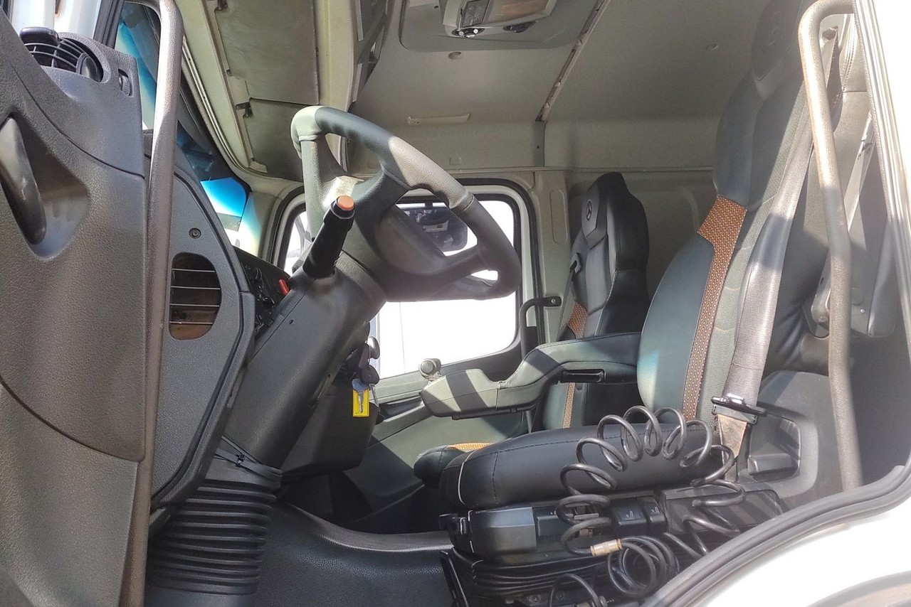 Mercedes Benz Axor 3344 - 19/19 4