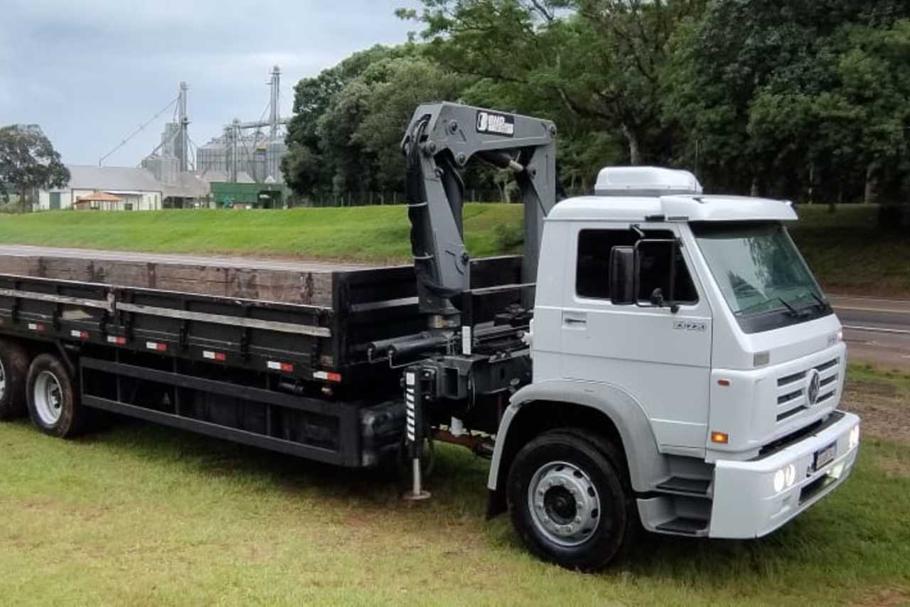 Volkswagen 23 220 - 02/02 1