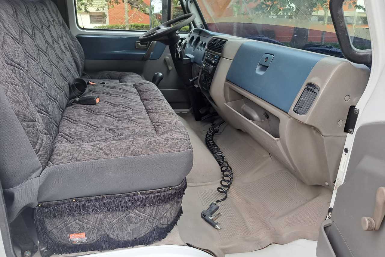 Volkswagen 8 150 - 09/10 6
