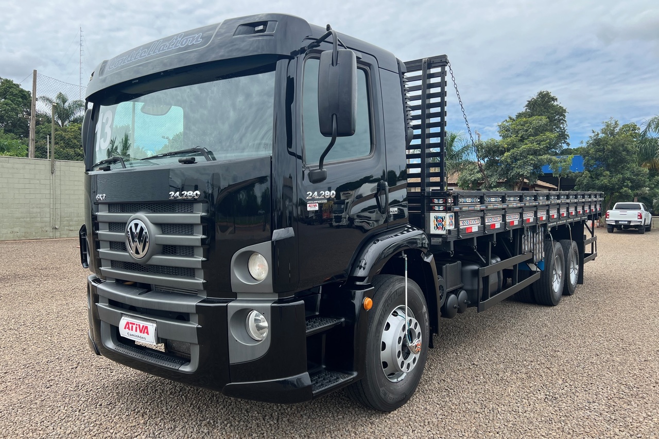 Volkswagen 24-280 E Constellation 6x2 - 12/13 9