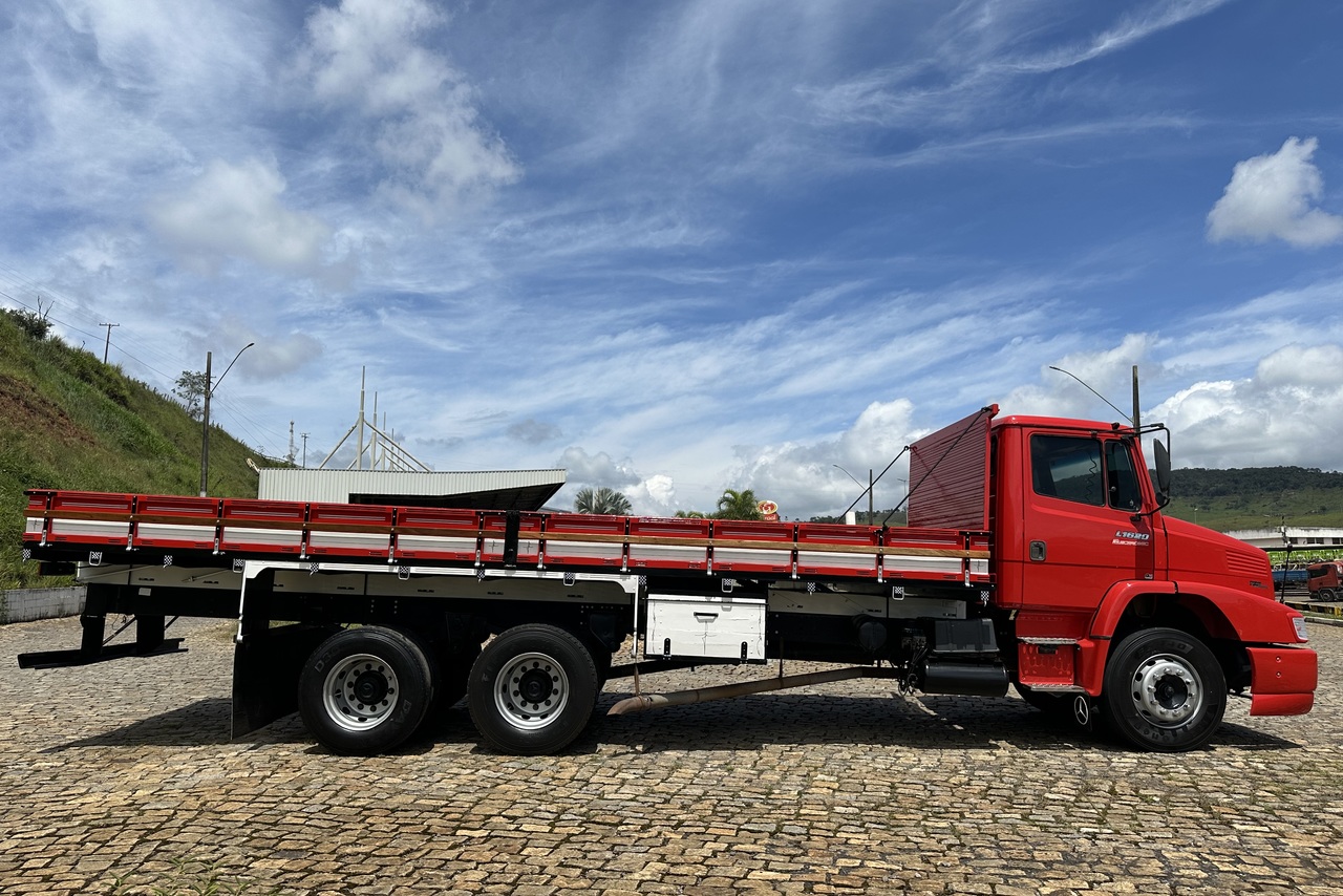 Mercedes Benz MB 1620 - 11/11 14