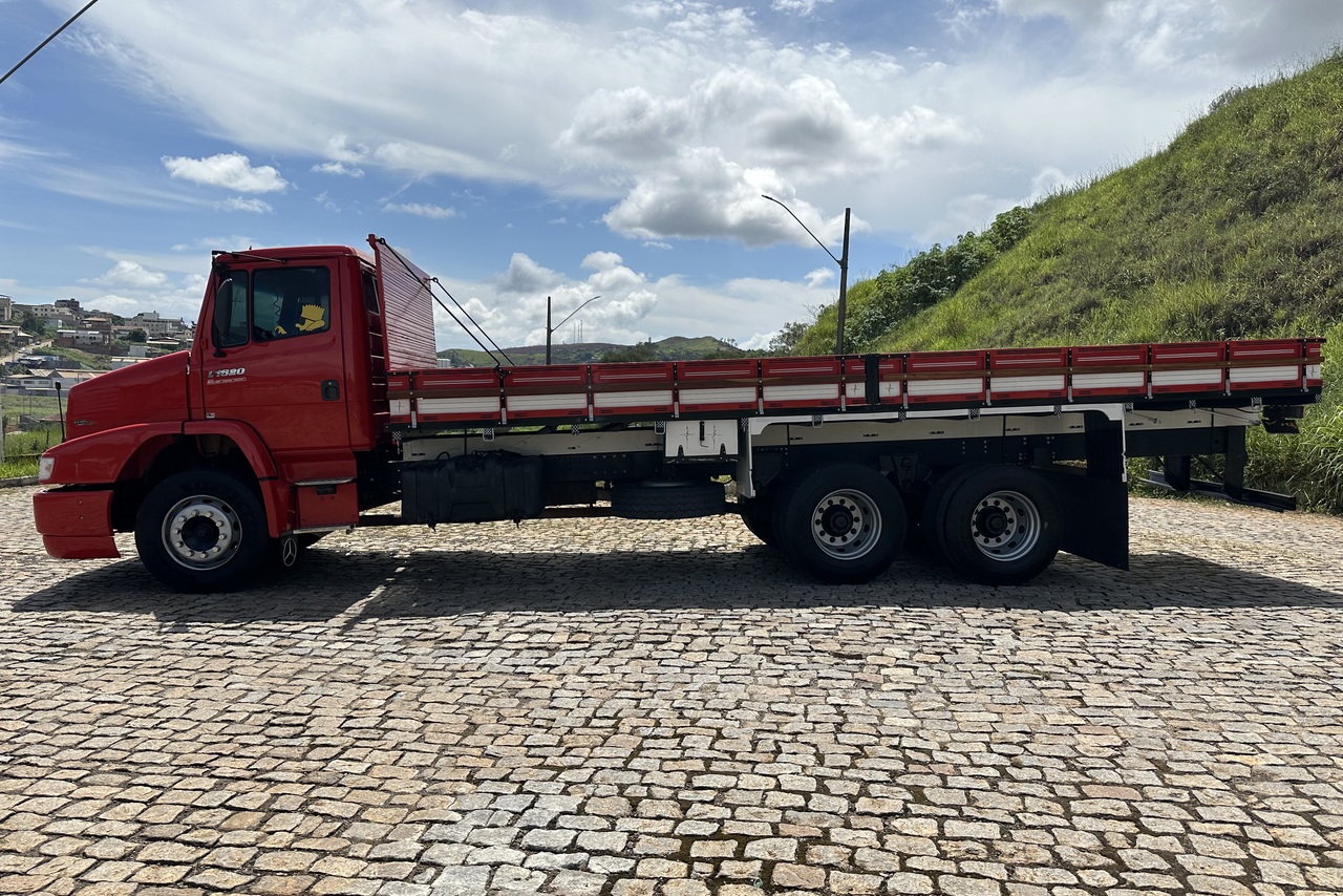 Mercedes Benz MB 1620 - 11/11 16