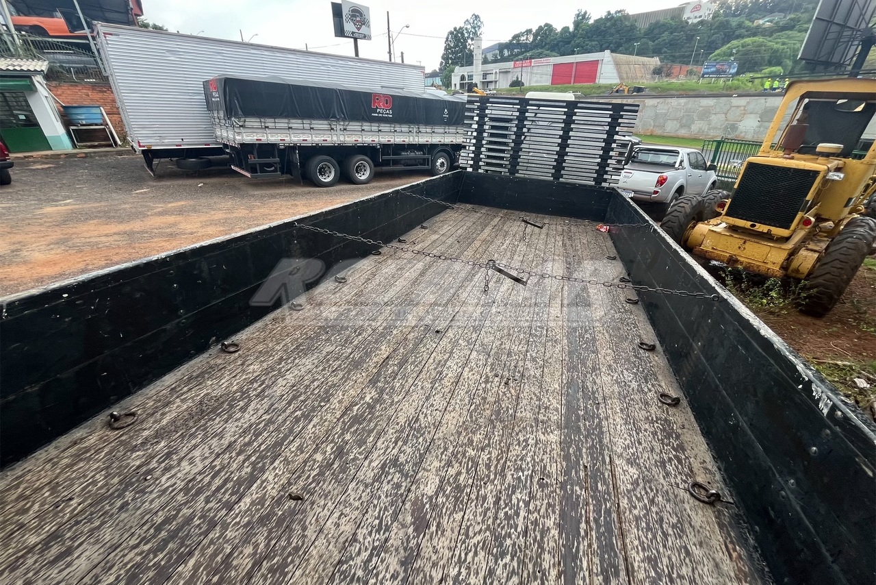 Ford Cargo815 - 10/10 14