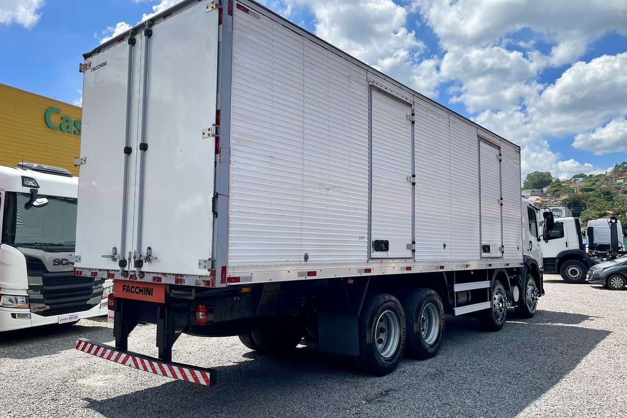 Volkswagen 24-280 E Constellation 8x2 - 19/20 5